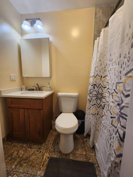 Apartmán Classy 3 Bed Near Nyc With View! Union City Exteriér fotografie